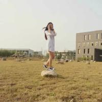 回樱年。 人不为己 天诛地灭