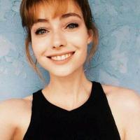 宋杏在 你视力不好看不见我的