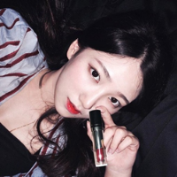 躲得过对酒当歌的夜 抓着不放是已然失去，