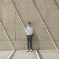 有些事只能跟你共享 只是网络而已或许我早