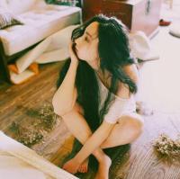 安静的做个美少女 过去，你确实能吸引我