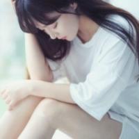我一直站在原地等 现在的我真的好爱流眼