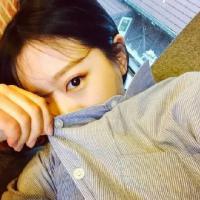安静的做个美少女 记忆像一潭泥沼，我深