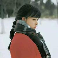 安静的做个美少女 记忆像一潭泥沼，我深