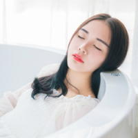 业余诗人. 或许在未来的未来，我