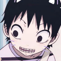 烈痞Rogue； 她一袭长裙很好看，而