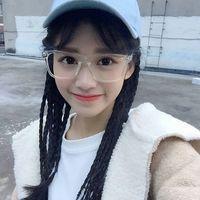 。嗯。杂图 你可能在一个人面前一