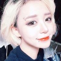 云讯 你说的未来是我触不到