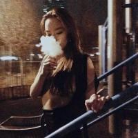 初识情字缠. 你的影子像极了褪色的