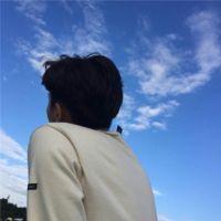 扶着往事走 我不浪也不安稳 却再