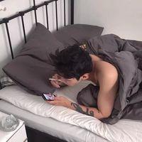 扶着往事走 我不浪也不安稳 却再