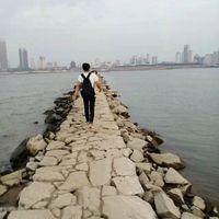 哭着笑把自己欺骗 zhu wo fen