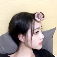 id:日寐不袂 你的怀抱可以容下任何