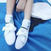 素手披薄衣^（半身 你的沉默是对我最有力