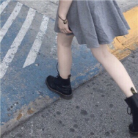 你明明不在我身边我却觉得好近 不曾清贫难做人未经挫