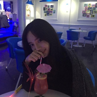 闻讯 是该夸你对她忠心不二