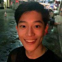 你见过山水饮风声，说余生山水再不相逢 我在人山人海里做不了