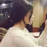 qq头像 你把手伸向她嘲笑我疲