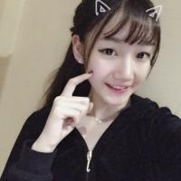 闻讯 你的肩膀染了她的缠绵