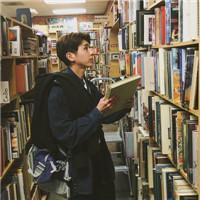 许我三千笔墨画你绝世倾城 你笑我朋友稀少孤身一