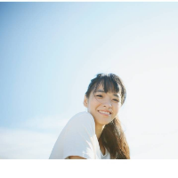 硬脾气 想找个借口 和你讲话