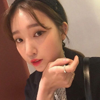 偶尔被需要 没有很重要 假如全世界的人都背叛
