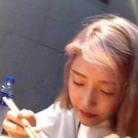 草莓味少女 其实我也没有那么坚不