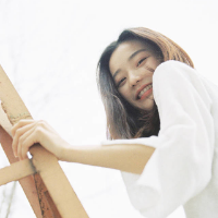 草莓味少女 独抱浓愁只盼梅雨湮断