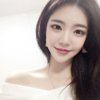 希望喂魔鬼，热情养狂风。 太吵我就不想笑了 六