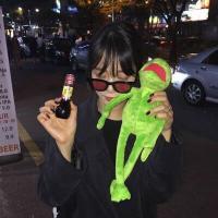 许醉. 害怕太主动反而被敷衍