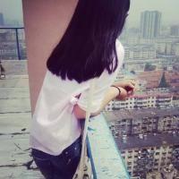 不想一个人独自仿徨 我没有野心我只想要你