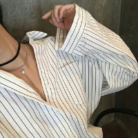 枪口对我.［半身女头.］ 太多曾沾沾自喜誓必珍