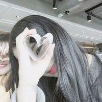 zazaza 本以为换了座位看不见