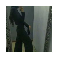 HUANG. 不要因为打折就买不需