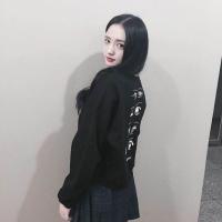 只是喜欢 我用一世情真换一身伤