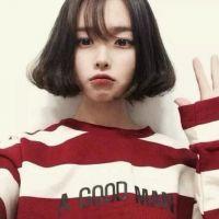 来一波短发女头 学校虽然很穷 但却从