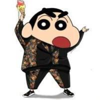 痴萌。 是谁在苦笑说自己不痛