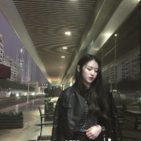 十年键盘有失得 回忆告诉我恋旧很痛，