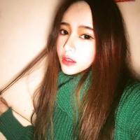 你的笑与刀 蜷缩在这黑夜的寂寞里