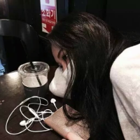 三分钟热度的我却对你固执了很久 救命 谁值得你如此拼