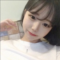 短发女生 我没有故事没有酒没有
