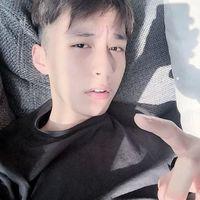 痴情的人总是又聋又哑又瞎 总是会各种理由安慰自