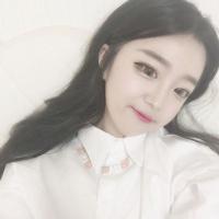 乔曼:我还在原地 爱情，就像两个人在拉