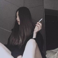 干净女孩。 你可以念旧，但别期盼