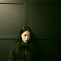 渐渐的我也变得烟不离