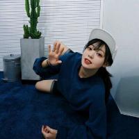 她说孤独会开花. 那些不被了解和过度心