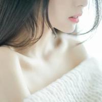 提笔已成萃. “想到天上摘颗星星送