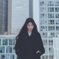 你是人间四月天. 枯萎的花也曾爱过 只
