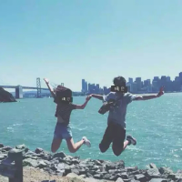 嘴唇干了告诉我 我吻