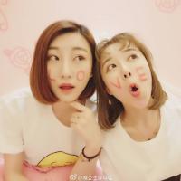 你来迟了 哭给自己听，笑给别人